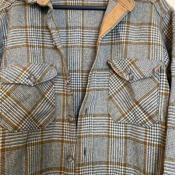 Vintage Woolrich Plaid Wool Flannel Shirt Jacket size large - Picture 2 of 9
